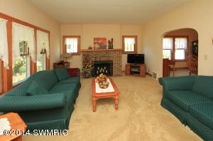 115 E Glenguile St, Parchment, MI 49004 photo 7