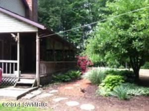 15877 S 2nd St, Schoolcraft, MI 49087 photo 2