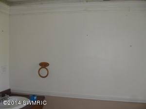 419 Monroe, Marshall, MI 49068 photo 6