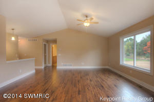 3805 Hare Ln, Dorr, MI 49323 photo 3