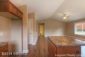 3805 Hare Ln, Dorr, MI 49323 photo 9