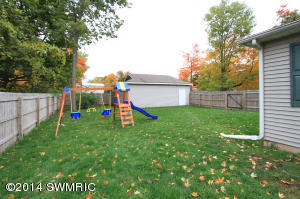 156 Cherry St, Schoolcraft, MI 49087 photo 19