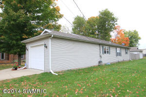 156 Cherry St, Schoolcraft, MI 49087 photo 17
