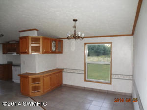 12631 Elder St, Grant, MI 49327 photo 5