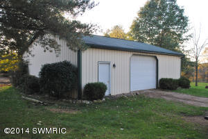 10221 Floating Bridge Rd, Marcellus, MI 49067 photo 4