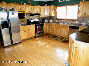 115 S Prospect St, Belding, MI 48809 photo 6