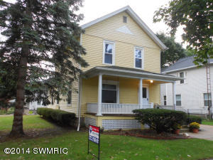 623 W Hanover, Marshall, MI 49068 photo 1