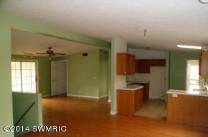 6825 N Whites Bridge Rd, Belding, MI 48809 photo 3