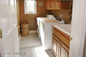 8849 Pine Island Ct, Mattawan, MI 49071 photo 18