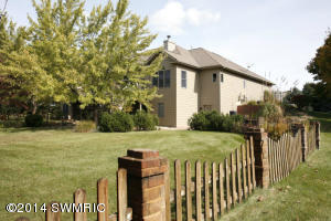 8849 Pine Island Ct, Mattawan, MI 49071 photo 33