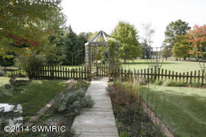 8849 Pine Island Ct, Mattawan, MI 49071 photo 28