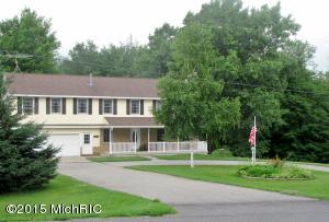 8025 Lessiter NE, Belding, MI 48809 photo 4