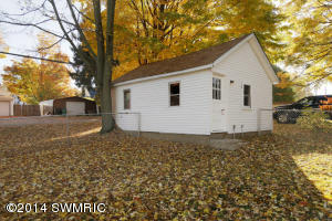 545 Canaris St, Constantine, MI 49042 photo 14