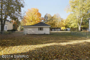 545 Canaris St, Constantine, MI 49042 photo 18