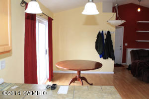 565 36th St, Gobles, MI 49055 photo 8