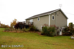 565 36th St, Gobles, MI 49055 photo 16
