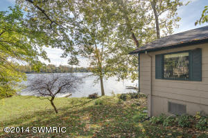 65769 North Dr, Cassopolis, MI 49031 photo 5