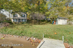 65769 North Dr, Cassopolis, MI 49031 photo 2