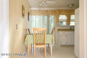 428 High St, Marshall, MI 49068 photo 6