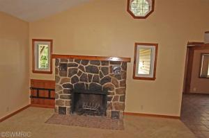 5530 Ravenswood Ave, Pullman, MI 49450 photo 13