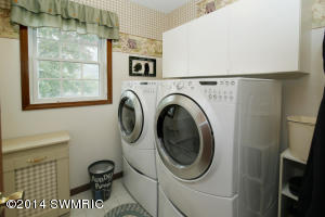 70 Peter Pan Ln, Marshall, MI 49068 photo 11