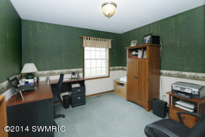 70 Peter Pan Ln, Marshall, MI 49068 photo 15