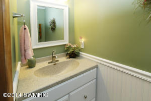 70 Peter Pan Ln, Marshall, MI 49068 photo 10