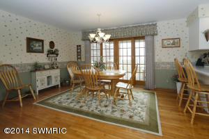 70 Peter Pan Ln, Marshall, MI 49068 photo 6