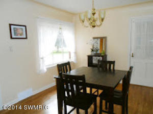 1027 Park Rd, Jackson, MI 49203 photo 7