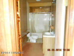2191 Eighth, White Cloud, MI 49349 photo 10