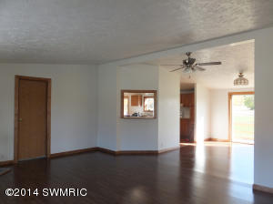 64921 Calvin Ctr, Cassopolis, MI 49031 photo 3