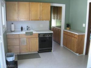 135 E State Rd, Grant, MI 49327 photo 14