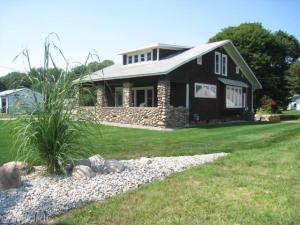 135 E State Rd, Grant, MI 49327 photo 2