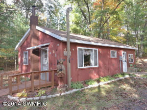 47 W Mikhail Trl, White Cloud, MI 49349 photo 1