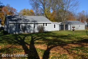 415 Brigham St, Plainwell, MI 49080 photo 15