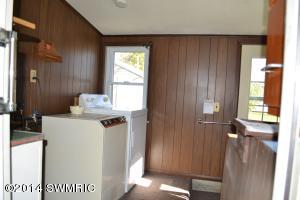 415 Brigham St, Plainwell, MI 49080 photo 13