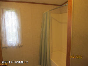 3655 Evergreen SE, Stanton, MI 48888 photo 11
