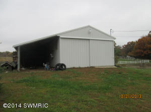 3655 Evergreen SE, Stanton, MI 48888 photo 3
