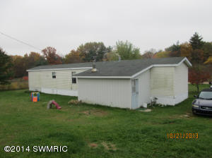 3655 Evergreen SE, Stanton, MI 48888 photo 2