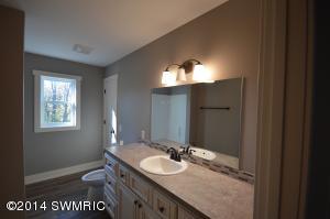 2495 Bauer Rd, Jenison, MI 49428 photo 14