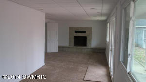 1240 Tamarack, Edmore, MI 48829 photo 8