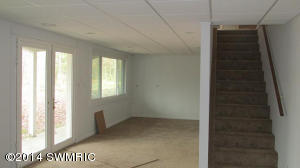 1240 Tamarack, Edmore, MI 48829 photo 6