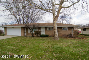 409 N 17th, Niles, MI 49120 photo 1