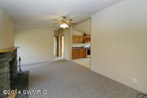 18727 Marcellus Rd, Three Rivers, MI 49093 photo 4