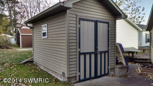 490 Gary Dr, Crystal, MI 48818 photo 13