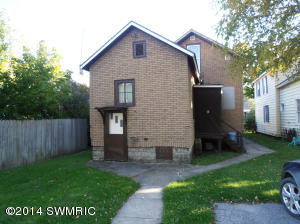 298 Third St, Manistee, MI 49660 photo 33
