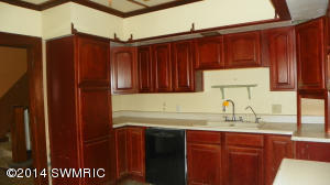 420 Centreville Rd, Constantine, MI 49042 photo 6