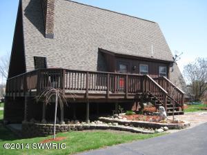 260 Sunset Dr, Dowling, MI 49050 photo 2