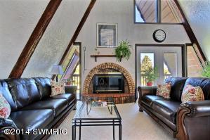 260 Sunset Dr, Dowling, MI 49050 photo 4
