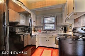 260 Sunset Dr, Dowling, MI 49050 photo 10